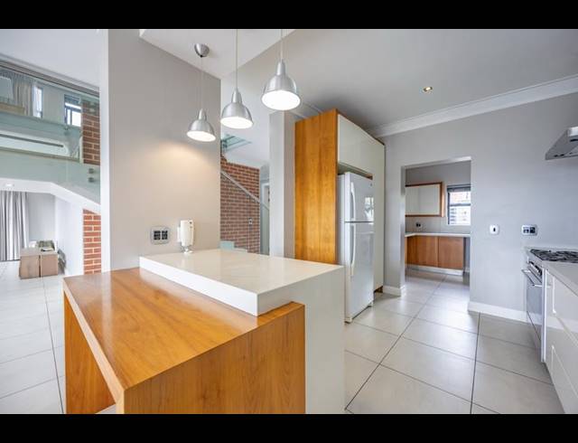 3 BEDROOM CLUSTER FOR SALE IN WATERKLOOF RIDGE